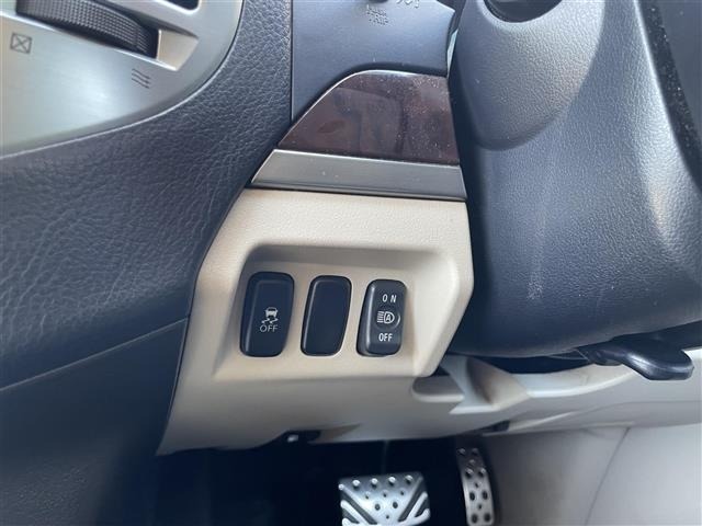 Mitsubishi PAJERO 2016 7001807-6