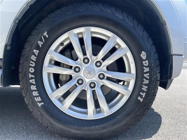 Mitsubishi PAJERO 2016 7001807-9