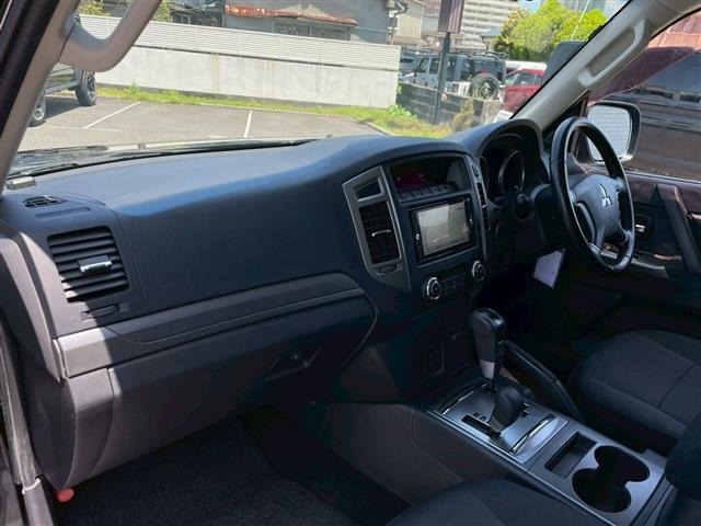 Mitsubishi PAJERO 2014 7001808-1
