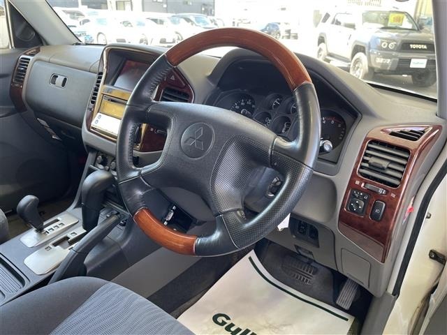 Mitsubishi PAJERO 2003 7001812-21