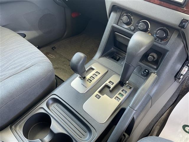 Mitsubishi PAJERO 2003 7001812-7