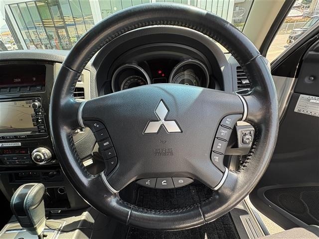 Mitsubishi PAJERO 2019 7001819-3