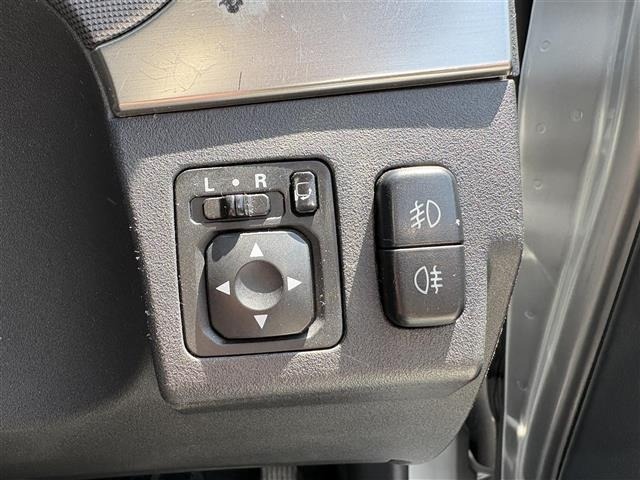 Mitsubishi PAJERO 2019 7001819-9