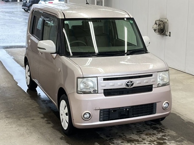Toyota PIXIS SPACE 2013 6978857-4