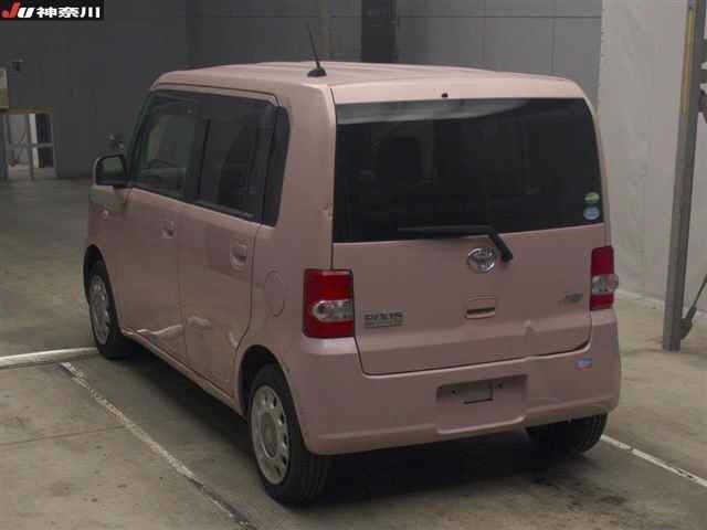Toyota PIXIS SPACE 2014 6978922-1