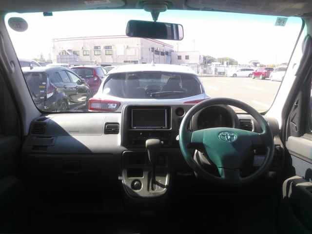 Toyota PIXIS VAN 2014 6981383-8