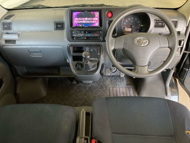 Toyota PIXIS VAN 2014 6981434-3