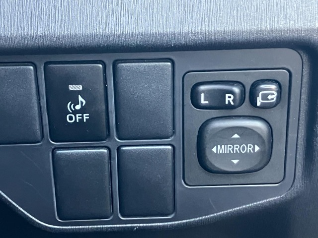 Toyota PRIUS 2013 6974249-5