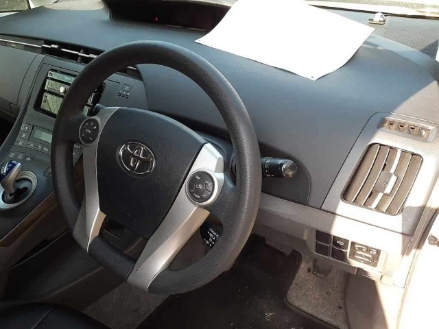 Toyota PRIUS 2011 6974279-9