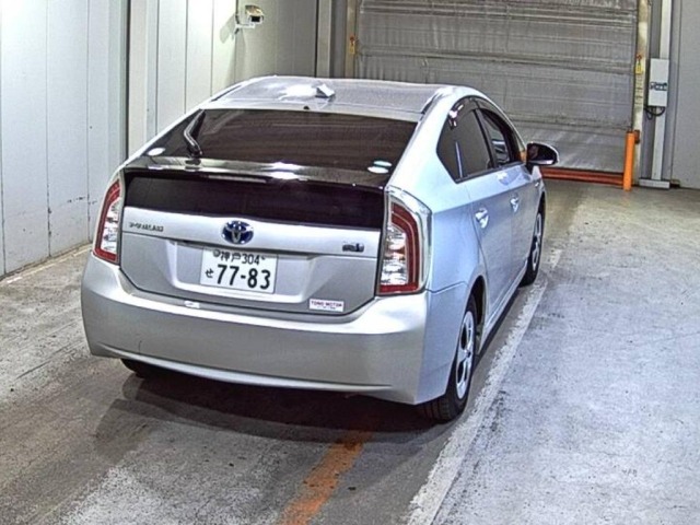 Toyota PRIUS 2015 6974374-5