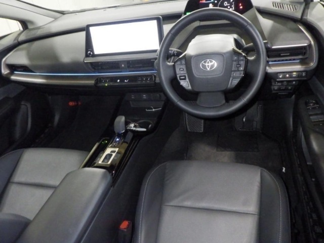 Toyota PRIUS 2023 6974388-3