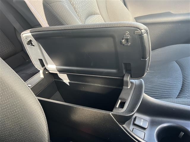 Toyota PRIUS 2016 6974403-1