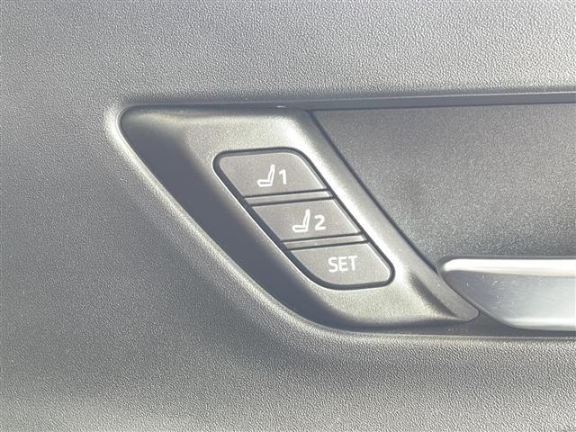 Toyota PRIUS 2023 6974420-10