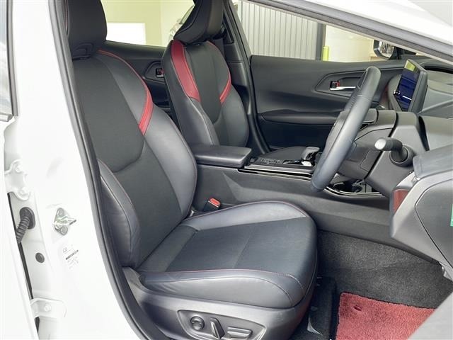 Toyota PRIUS 2023 6974420-11