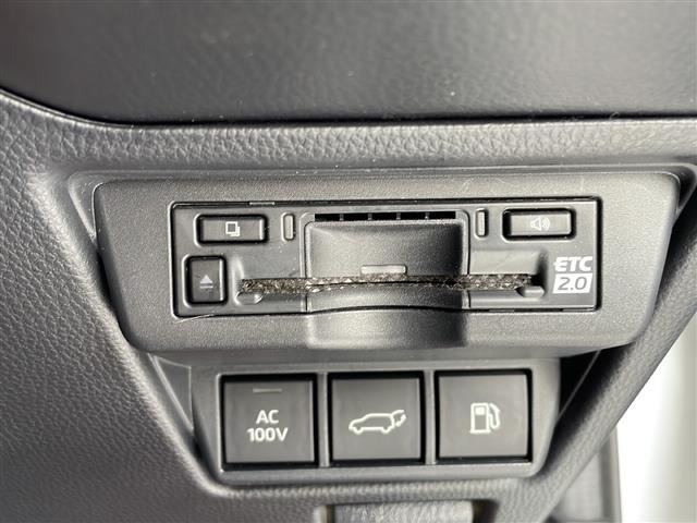 Toyota PRIUS 2023 6974420-5