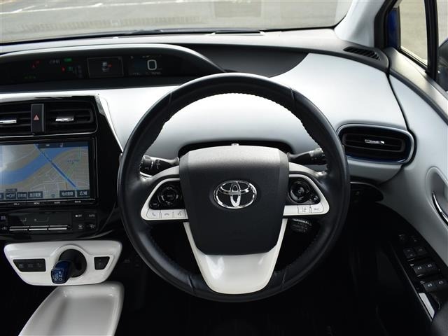Toyota PRIUS 2018 6974430-1