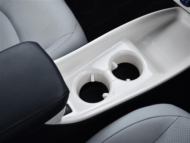 Toyota PRIUS 2018 6974430-10
