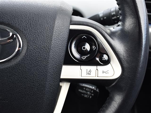 Toyota PRIUS 2018 6974430-12