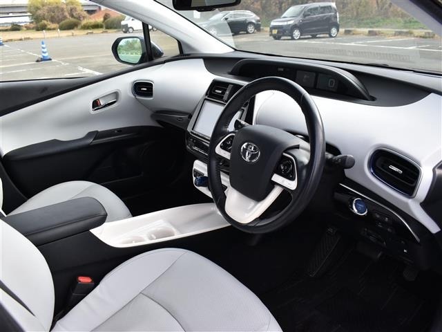 Toyota PRIUS 2018 6974430-4