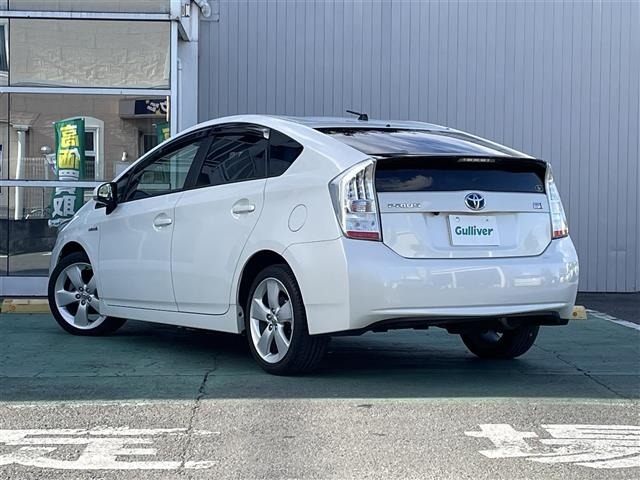 Toyota PRIUS 2011 6974439-17
