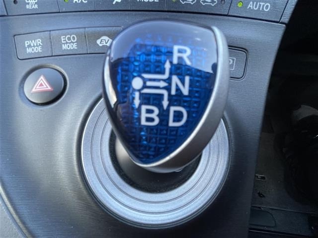 Toyota PRIUS 2011 6974439-6