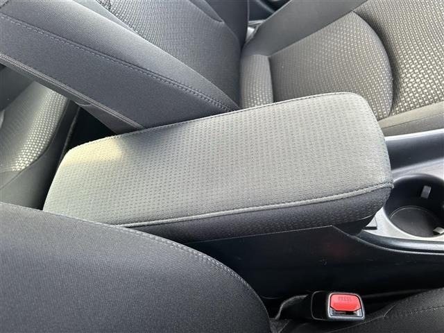 Toyota PRIUS 2022 6974480-11