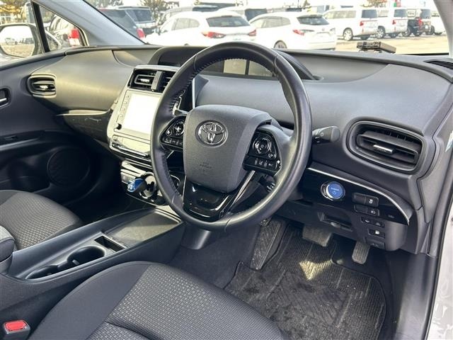 Toyota PRIUS 2022 6974480-20