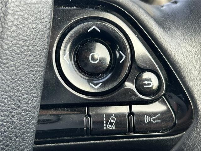 Toyota PRIUS 2022 6974480-5