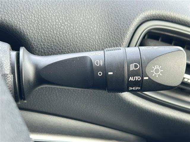 Toyota PRIUS 2022 6974480-8