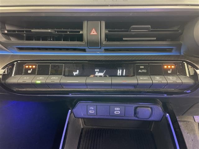 Toyota PRIUS 2023 6974507-10