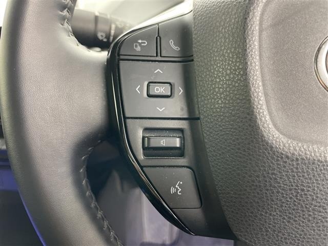Toyota PRIUS 2023 6974507-3