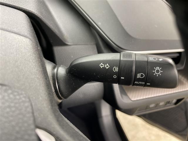 Toyota PRIUS 2023 6974507-8
