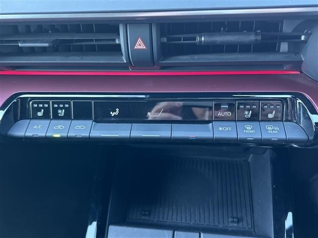 Toyota PRIUS 2023 6974520-3