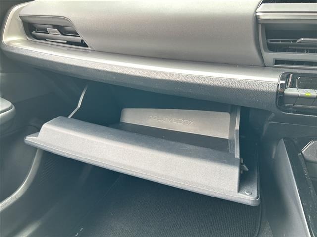 Toyota PRIUS 2023 6974564-3