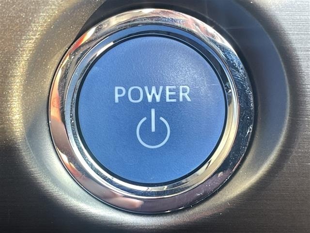 Toyota PRIUS 2022 6974593-2