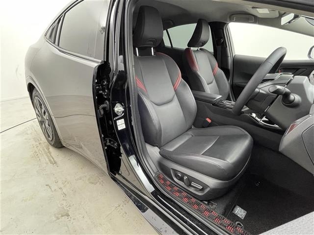 Toyota PRIUS 2023 6974703-10