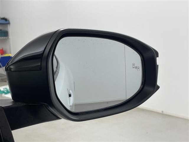 Toyota PRIUS 2023 6974720-16