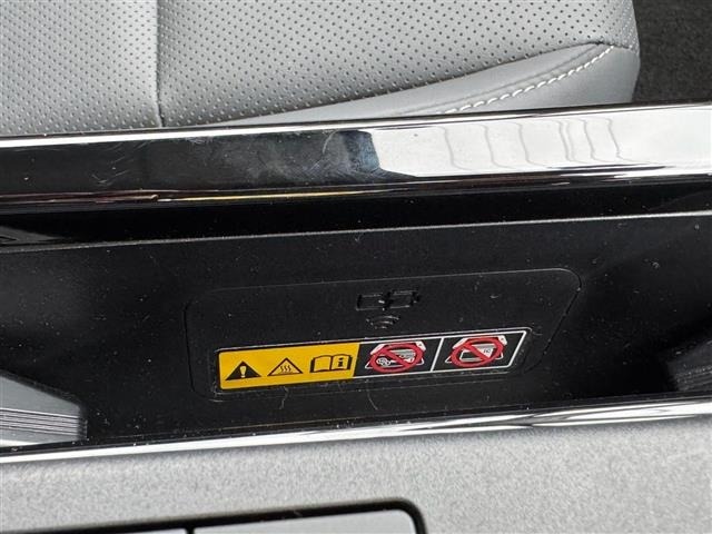 Toyota PRIUS 2023 6974727-11
