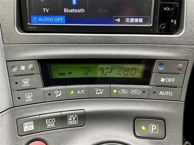 Toyota PRIUS 2015 6974732-9