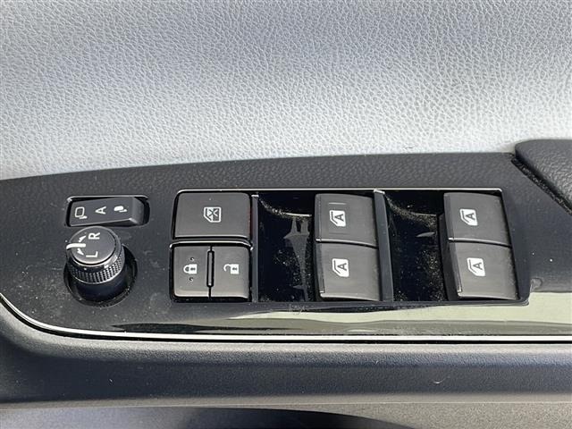 Toyota PRIUS 2016 6974754-2