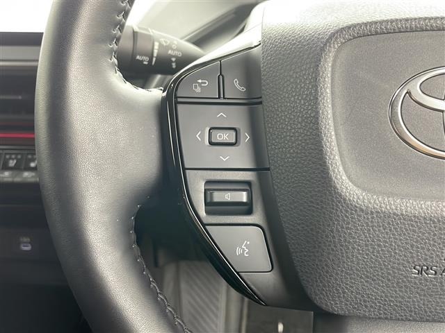 Toyota PRIUS 2023 6974755-7