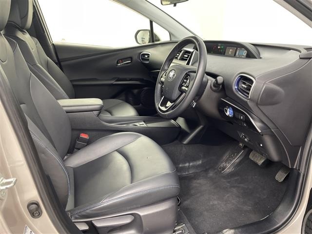 Toyota PRIUS 2019 6974793-22