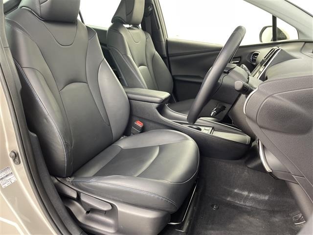 Toyota PRIUS 2019 6974793-4