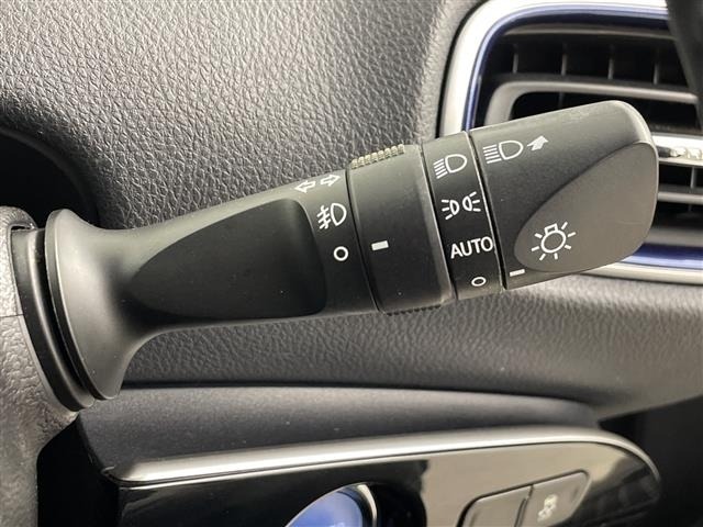 Toyota PRIUS 2019 6974793-9
