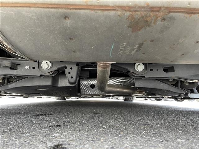 Toyota PRIUS 2019 6974794-13