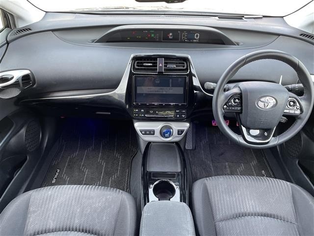 Toyota PRIUS 2019 6974794-15
