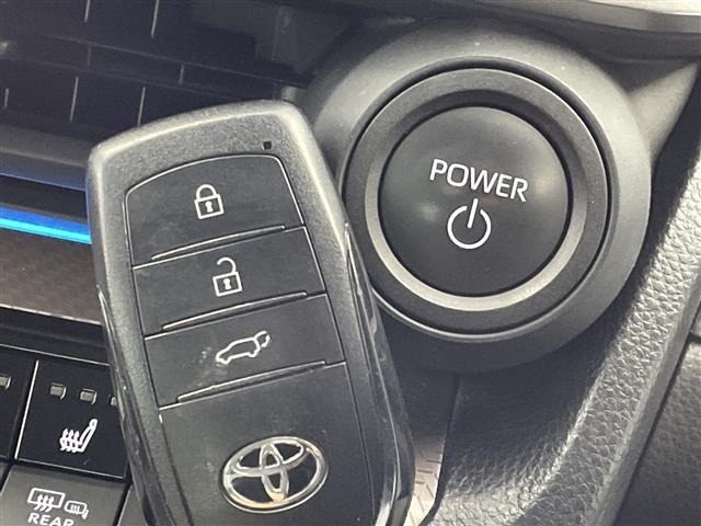 Toyota PRIUS 2023 6974801-20