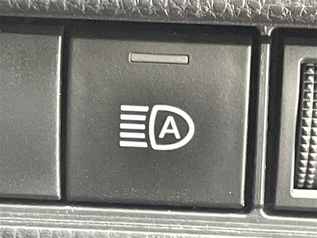 Toyota PRIUS 2023 6974801-5