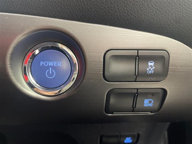 Toyota PRIUS 2021 6974813-3