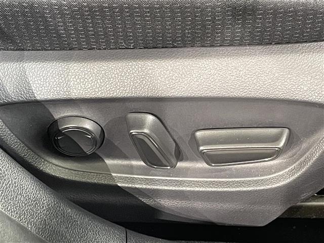 Toyota PRIUS 2019 6974814-22